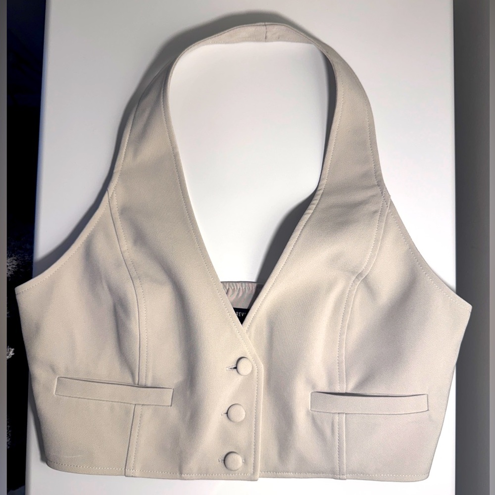 Forever 21 Cream Buttoned Crop Top